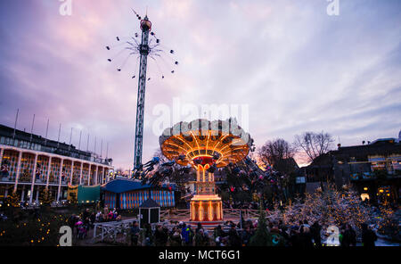 weihnachten im Tivoli Gardens, Kopenhagen, Dänemark Stockfoto