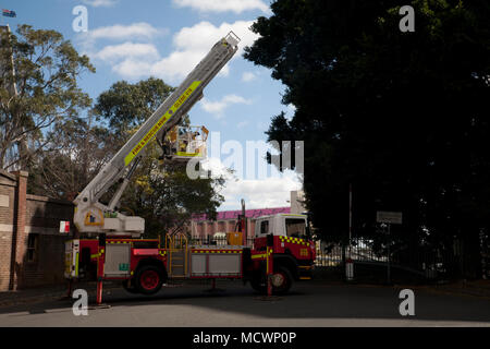 Drehleiter Plattform applicance Feuerwehr- und Rettungswesen pyrmont NSW Sydney New South Wales, Australien Stockfoto