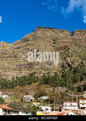 Der Nonne Tal in den Bergen oberhalb von Funchal auf der Insel Madeira im Atlantischen Ozean Stockfoto