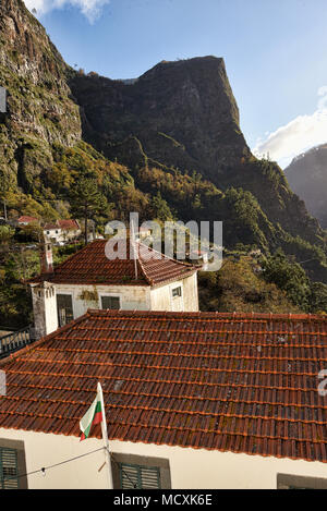 Der Nonne Tal in den Bergen oberhalb von Funchal auf der Insel Madeira im Atlantischen Ozean Stockfoto