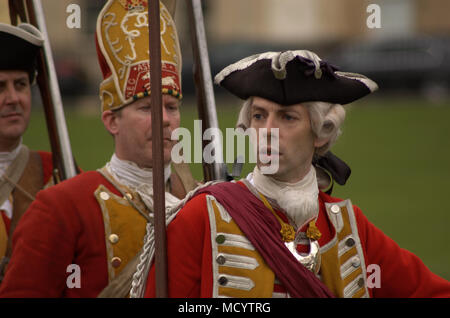 Lebendige Geschichte: Der Dreizehnte Fuß, der pulteney Regiment, Reenactment in Bath, Großbritannien Stockfoto