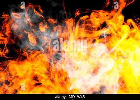Feuer flammen Hintergrund. Cloud der feurigen Rauch auf einem schwarzen Hintergrund isoliert. Hintergrund aus dem Rauch von vape Stockfoto