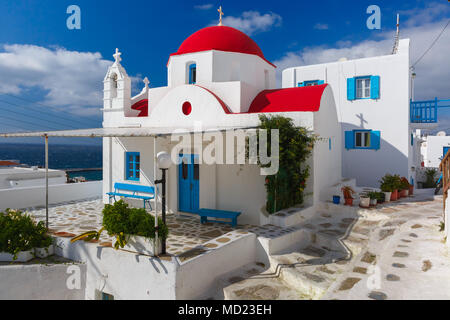 Typische Griechische weißen Kirche auf der Insel Mykonos, Griechenland Stockfoto