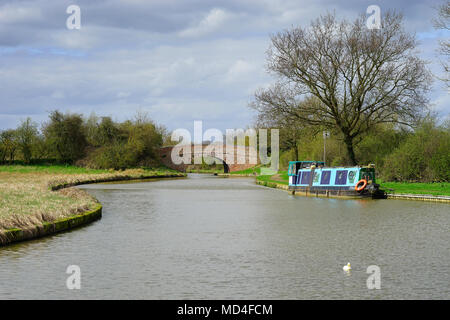 Die Grand Union Canal in der Nähe der Alten Linslade Stockfoto