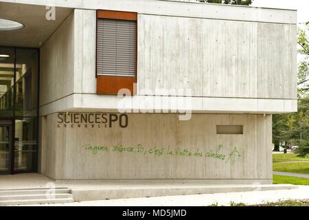 Universität Grenoble von Studenten gegen die Auswahl an der Universität gesperrt Stockfoto