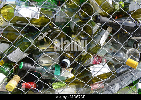 Glas Recycling Factory in Shetland, Abbaut. verwendet, Flaschen und Gläser für den Einsatz in Betonplatten und Sandstrahlen Stockfoto