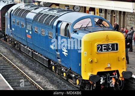 Ramsbottom, Lancashire, UK. 14. April 2018 Deltic Diesellok "Alycidon' D 9009 Klasse 55 Stockfoto