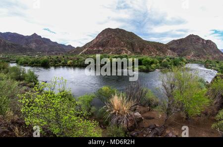 Rio Yaqui, in der Gemeinde von Soyopa., Sonora, Mexiko. ** © Foto: © LuisGutierrez/NortePhoto.com Rio Yaqui localizado en el municio de Sonora Mexiko. © Foto: © LuisGutierrez/NortePhoto.com Stockfoto