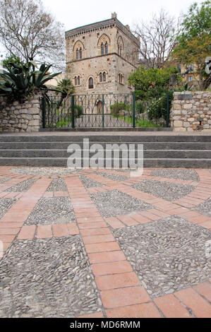 Palazzo der Herzöge von Santo Stefano Taormina Stockfoto