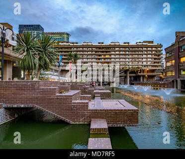 Barbican Estate, London, UK, Teil des Barbican komplex. Stockfoto