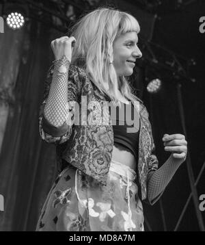 Aurora Aksnes führt bei Molde Jazzfestival in Molde, Norwegen 19. Juli 2017. Stockfoto