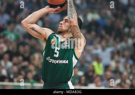 Mike James Superfoods von Panathinaikos Athen in Aktion während der Turkish Airlines Euroleague Play Offs Spiel 1 zwischen Panathinaikos Athen Superfoods, v-Real Madrid an oaka Arena. Final Score (Panathinaikos 95-67 Real Madrid) Stockfoto