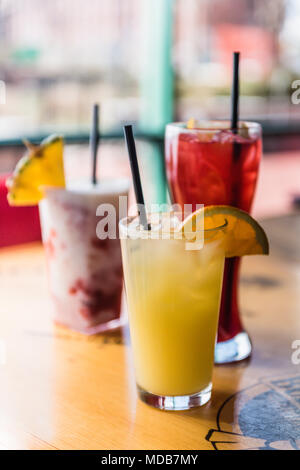 Eine Orange Crush Cocktail, der signature drink von Maryland, ist mit einer Mischung aus Orangensaft, orange Wodka, Triple Sec und Lemon-Lime Soda. Stockfoto