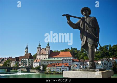 Flosser Statue am Enn Fluss Stockfoto