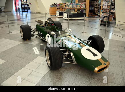 Canberra, Australien - 10. März 2018. Racing Legende Jack Brabham's 1967 V8 Repco-Brabham Prototyp Auto auf öffentliche Anzeige im Nationalmuseum Austra Stockfoto