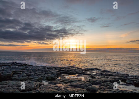 Sonnenaufgang am Craster, Northumberland April 2018 Stockfoto