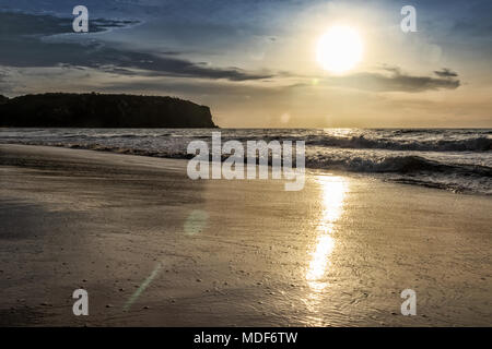 Schönen Sonnenuntergang am Cabo Ledo Strand. Angola. Afrika. Stockfoto