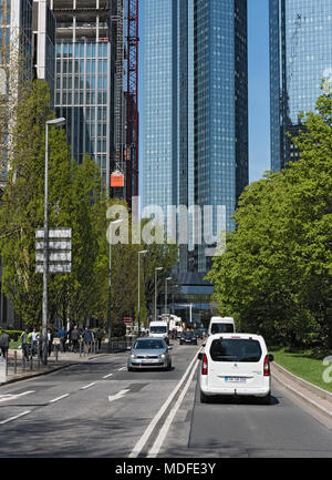 Hochhaus Gebäude Landschaft an der Taunusanlage in Frankfurt am Main, Deutschland Stockfoto