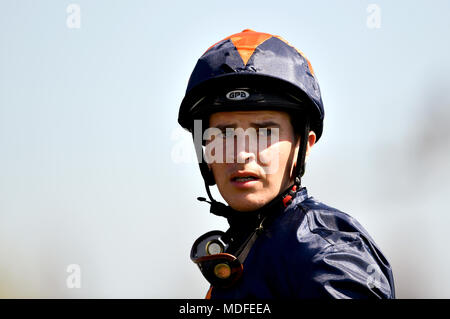 Jockey Nicky Mackay bei Tag drei der Bet365 Craven Treffen in Newmarket Racecourse. PRESS ASSOCIATION Foto. Bild Datum: Donnerstag, 19 April, 2018. Siehe PA Geschichte RACING Newmarket. Photo Credit: Joe Giddens/PA-Kabel Stockfoto