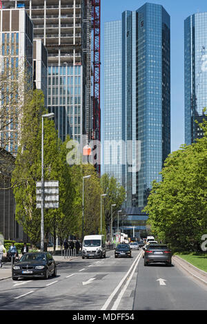 Hochhaus Gebäude Landschaft an der Taunusanlage in Frankfurt am Main, Deutschland Stockfoto