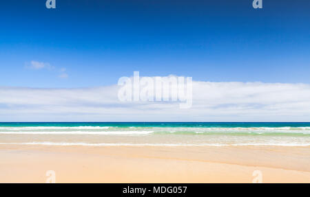 Sandstrand Hintergrund Landschaft. Die Insel Porto Santo, Madeira Archipel, Portugal Stockfoto