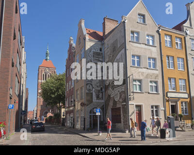 Bunt und teilweise eingerichteten Gebäude, Fassaden, Alte und Neue im alten Stil, die wichtigste Stadt in Danzig Polen ist ein Fest für die architektonische Auge Stockfoto