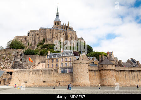 Le Mont Saint Michel, Normandie, Frankreich - Juli 3, 2017: Mont Saint-Michel Insel Gemeinschaft in der Normandie, Frankreich Stockfoto