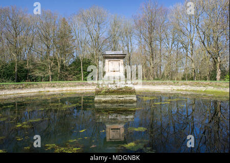 Den Behälter auf dem Gelände des Castle Howard in North Yorkshire Stockfoto