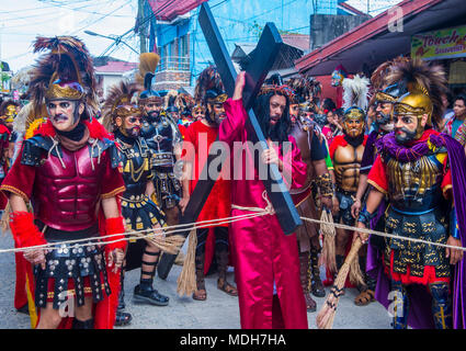 Teilnehmer am Moriones-Festival auf der Insel Boac Marinduque auf den Philippinen. Stockfoto
