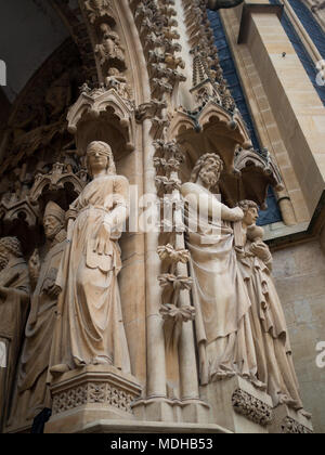 Statuen der Kathedrale Metz Saint-Etienne Stockfoto