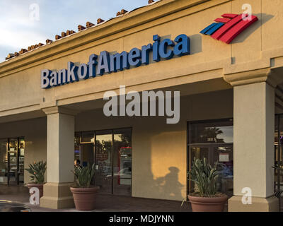 Irvine, Kalifornien, USA. 16 Sep, 2017. September 16, 2017 - Irvine, CA, USA Die Niederlassung der Bank in der Stadt von Irvine Credit: Alexey Bychkov/ZUMA Draht/Alamy leben Nachrichten Stockfoto