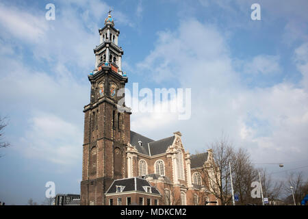 Amsterdam, Niederlande - 14 April 2018 Westerkerk und Prinsengracht, Amsterdam, Niederlande Stockfoto