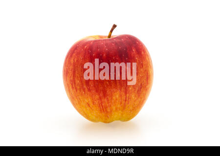 Single frischen roten Apfel. Auf weissem Hintergrund. Close-up. Stockfoto