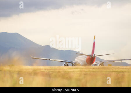 Iberia a330 Weg von Guatemala City. Stockfoto