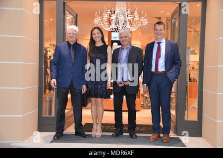 Winfried Stoecker und seine Frau Lei Zhu Modehaus bin postlatz Goerlitz Stockfoto