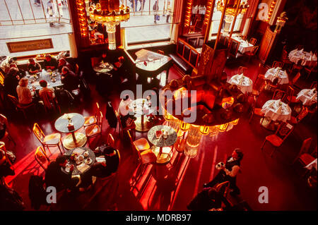 Prag, Tschechische Republik; Jugendstil Café im Gemeindehaus (Obecni Dum) Stockfoto