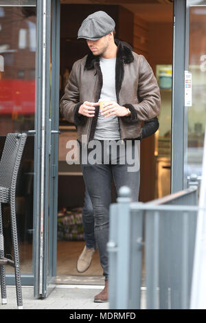 TOWIE Darsteller film Im Standard Pub in Loughton, Essex Mit: James Lock Wo: Loughton, Großbritannien Wann: 20 Mar 2018 Credit: WENN.com Stockfoto