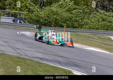 Birmingham, Alabama, USA. 20 Apr, 2018. Die Verizon IndyCar Teams nehmen zu dem Titel für ein Training für das Honda Indy Grand Prix von Alabama in Barber Motorsports Park in Birmingham, Alabama. Quelle: Walter G Arce Sr Asp Inc/ASP/ZUMA Draht/Alamy leben Nachrichten Stockfoto