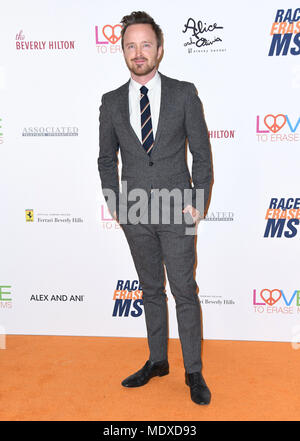 Beverly Hills, CA, USA. April 2018. 20. April 2018 - Beverly Hills, Kalifornien - Aaron Paul. 25. Jährliches Rennen zum Löschen von MS Gala im Beverly Hilton Hotel Fotogutschein: Birdie Thompson/AdMedia Stockfoto
