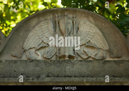 Paris, Pere Lachaise Friedhof, 11 Division, Grab von Alexandre Theodore Brongniart, Architekt der Palais de la Bourse in Paris. Stockfoto