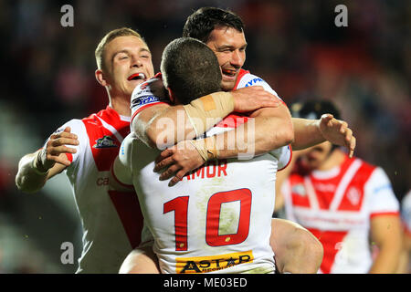 St Helens Kyle Amor feiert nach dem Scoring versuchen während der Betfred Super League Match an der völlig Gottlosen Stadion, St Helens. Stockfoto