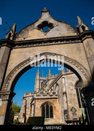 St. Nikolaus Kirche, Newbury, Berkshire, England, UK GB. Stockfoto