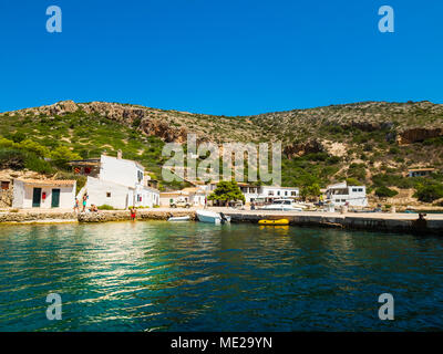 Hafen von Cabrera, Colònia de Sant Jordi, Parque Nacional de Cabrera, Cabrera Nationalpark Cabrera Archipelago, Mallorca Stockfoto