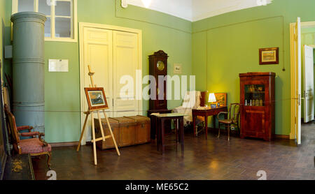 St. Petersburg, Russland - 25. März 2018. Innenansicht von Anna Akhmatova Wohnzimmer im Fountain House in St. Petersburg. Stockfoto