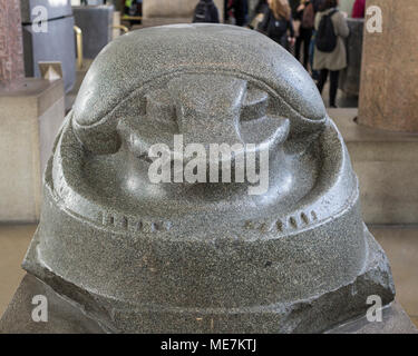 London. England. British Museum. Antike Ägyptische Skarabäus Käfer Skulptur, wahrscheinlich die Khepri, 3. oder 2. vorchristlichen Jahrhundert. Wahrscheinlich ursprünglich Stockfoto