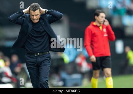 Unzue Gesten, während der spanischen La Liga Fußball Match zwischen RC Celta und Valencia an der Balaidos Stadion in Vigo, Spanien, Dienstag, 21. April 2018. Cordon drücken Sie Stockfoto