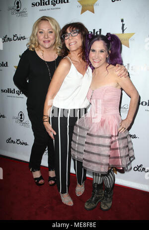 Los Angeles, Ca, USA. 21 Apr, 2018. Nicole Sullivan, Mindy Sterling, Shawn Simmons, an CATstravaganza Mit Hamilton's Katzen bei Montalban Theatre in Los Angeles, Kalifornien am 21. April 2018. Credit: Faye Sadou/Medien Punch/Alamy leben Nachrichten Stockfoto