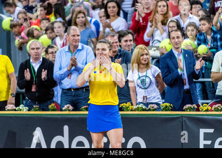 April 22, 2018: Simona Halep (ROU) während der FED Cup durch BNP Spiel 2018 zwischen Rumänien und der Schweiz im Sala Polivalenta, Cluj-Napoca, Rumänien ROU. Copyright: Cronos/Catalin Soare Stockfoto