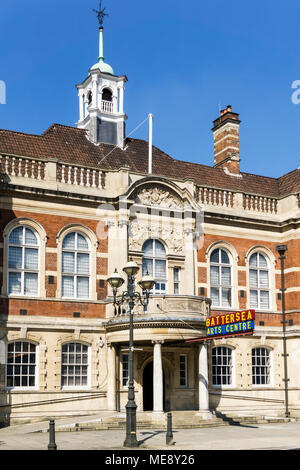 Battersea Arts Center in Lavender Hill, London. Ursprünglich als Battersea Rathaus ausgelegt. Stockfoto