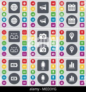 Globus, Megaphon, Kalender, Kassette, Kamera, Checkpoint, Ladung, Mikrofon, Schaltplan Symbol. Eine große Auswahl an flache, farbige Schaltflächen für Ihre des Stock Vektor